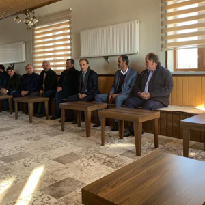 Engelli Gencin Akülü Araç Sevinci - fotoğraf 2