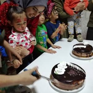 Afganlı yetim kıza 2. yaş günü kutlaması - fotoğraf 7
