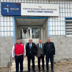 İl Müdürümüz Sayın Tolga Nacar, Çalışma ve İş Kurumu İl Müdürü Hacı Akkoyunlu ve Sosyal Güvenlik Kurumu İl Müdürü Soner Doğan ile birlikte Kadirli ilçesinde 7 Nisan akşamı meydana gelen sel felaketinden  etkilenen esnaflarımızı ziyaret ederek geçmiş olsun dileklerini iletmiştir. - fotoğraf 3