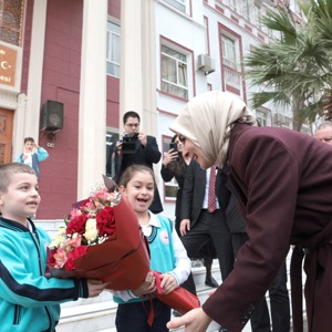 Bakanımız Göktaş: “Sürdürülebilir kalkınmada, kadınların dijital çağda teknolojiye ayak uydurmalarını çok değerli buluyoruz” - fotoğraf 4