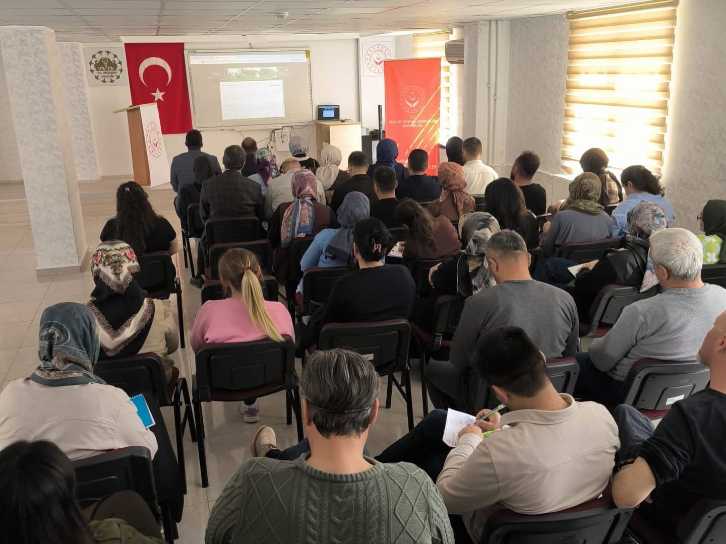 Sosyal Risk Haritaları ve Entegre Sistemler Çevrimiçi Toplantısı - fotoğraf 2