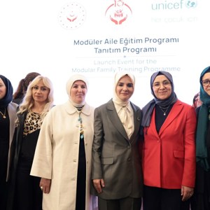 Bakanımız Mahinur Özdemir Göktaş "Modüler Aile Eğitim Programı Tanıtım Töreni"nde konuştu - fotoğraf 10