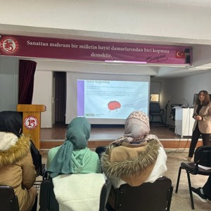 "Tütün Bağımlılığı ile Mücadele" ve "Olumlu Ebeveynlik Becerileri" Konularında Eğitim Gerçekleştirilmiştir. - fotoğraf 2