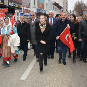 KASTAMONU'DA İLK KADIN MİTİNGİNİN 100. YIL DÖNÜMÜNE BAKAN YARDIMCIMIZ AYŞE ERGEZEN KATILDI - fotoğraf 5