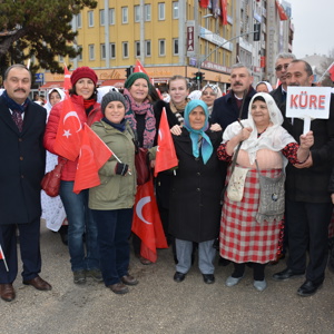KASTAMONU'DA İLK KADIN MİTİNGİNİN 100. YIL DÖNÜMÜNE BAKAN YARDIMCIMIZ AYŞE ERGEZEN KATILDI - fotoğraf 7