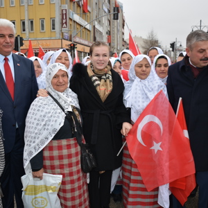 KASTAMONU'DA İLK KADIN MİTİNGİNİN 100. YIL DÖNÜMÜNE BAKAN YARDIMCIMIZ AYŞE ERGEZEN KATILDI - fotoğraf 10