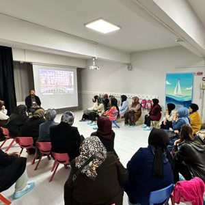  23 Nisan Anaokulu velilerine “Çocuklarda Mahremiyet Bilinci ve Aile Eğitim Programı” eğitimi  - fotoğraf 1