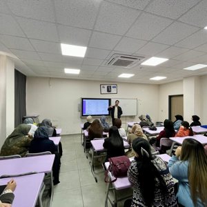 Halk Eğitim Merkezi kursiyerlerine “Teknoloji Bağımlılığı” eğitimi  - fotoğraf 1