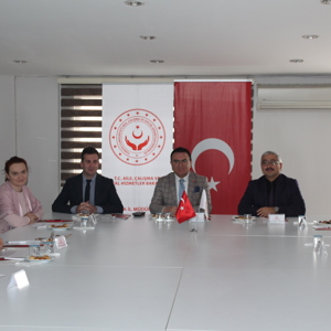 “Otizm Spektrum Bozukluğu Olan Bireylere Yönelik Ulusal Eylem Planı” Toplantısı Yapıldı. - fotoğraf 2