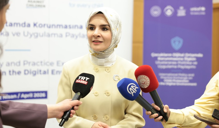 Ankara’da iki gün süren “Çocukların Dijital Ortamda Korunması” zirvesi uluslararası ortak bir iş birliği zemini oluşturdu