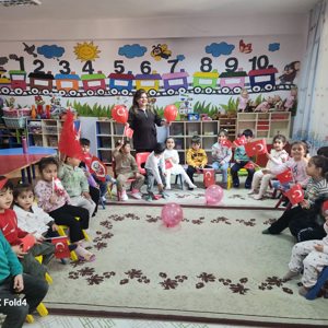 19 Mayıs Çok Amaçlı Toplum Merkezinde eğitim alan çocuklarımızla 23 Nisan Ulusal Egemenlik ve Çocuk Bayramı etkinliği  - fotoğraf 5