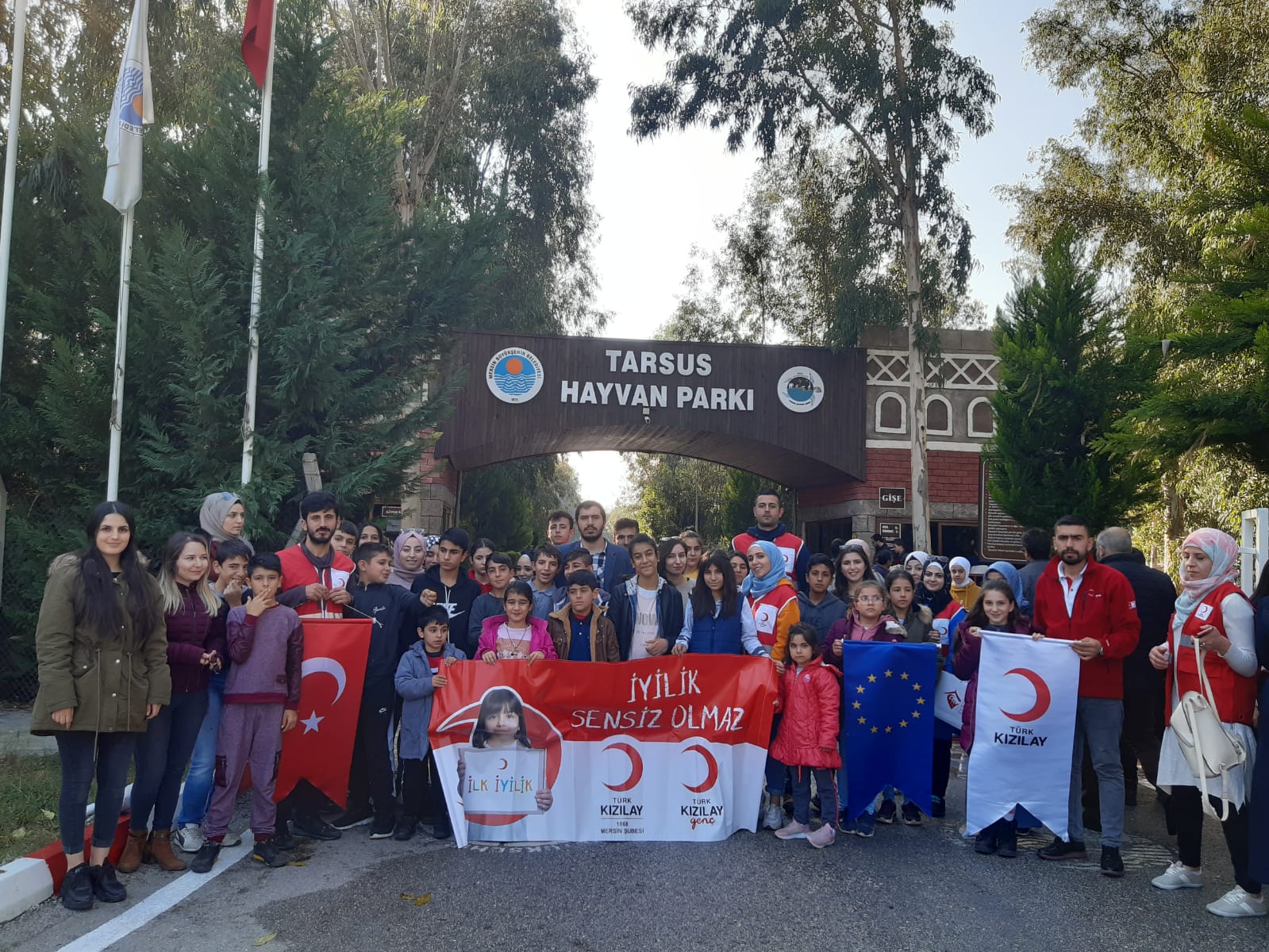 Okul Destek Projesi, Cocuklarimizin Yuzunu Guldurmeye Devam Ediyor