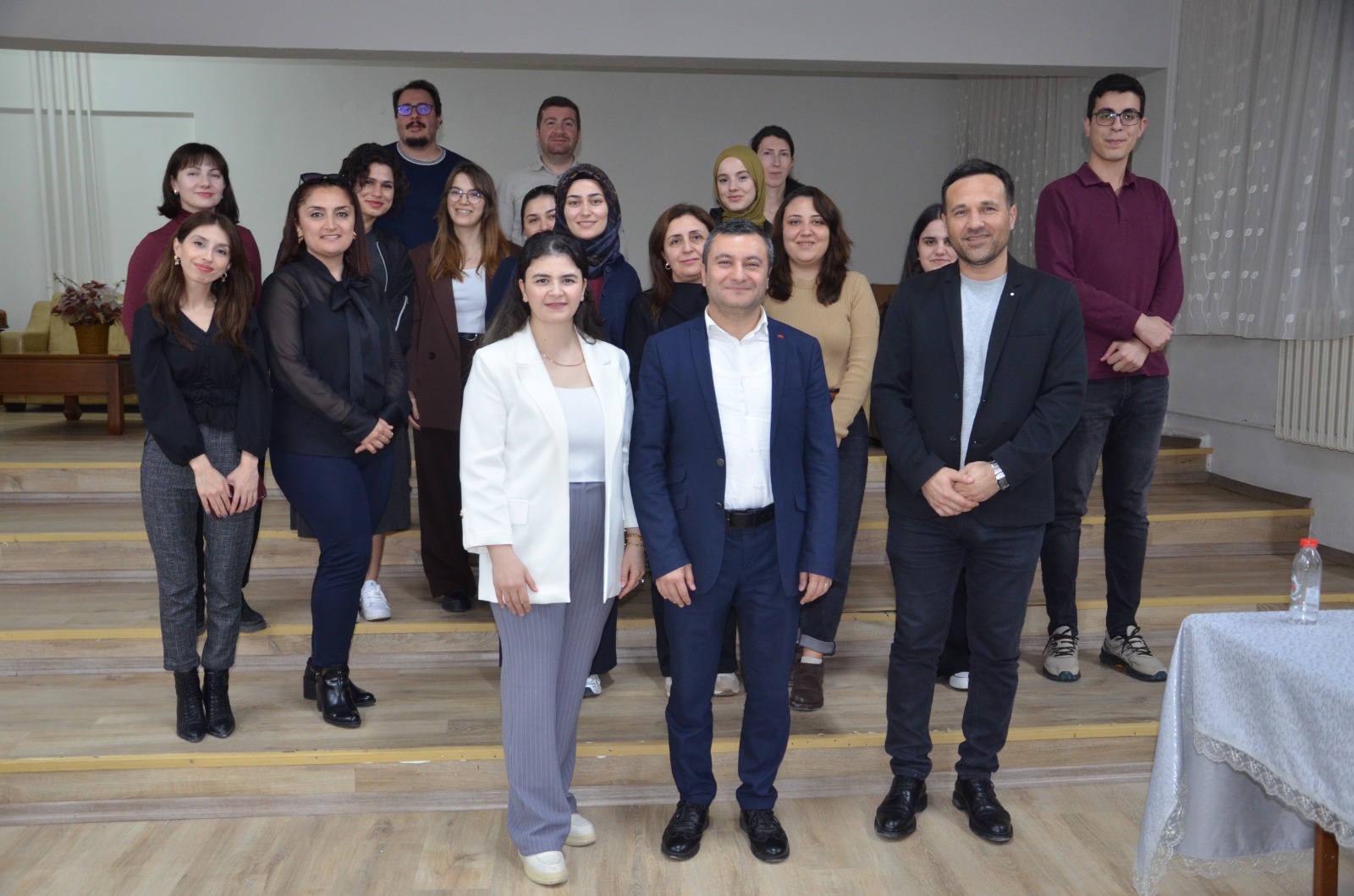 “Çocukla İletişim, Özel Gereksinimli Çocuklar ile Çalışma” Konulu Hizmet İçi Eğitim Gerçekleştirildi.