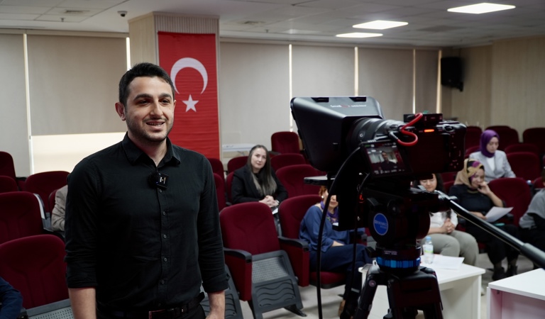 Bakanlığımız Personeline Yönelik Kamera Önü Eğitimi Verildi