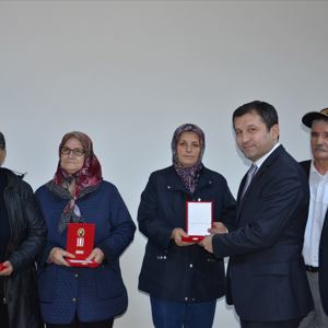 Edirne Uzunköprü İlçemizde İkamet Eden Kıbrıs Gazilerimize “Milli Mücadele Madalyaları” Verildi. - fotoğraf 12