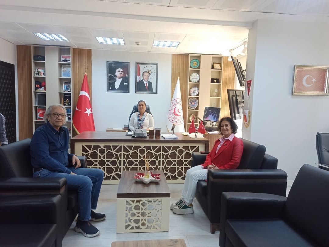 İl Müdürümüz Sayın Emine BÖÇKÜN, Balıkesir Musiki Derneği Başkanı Sayın Nilgün BULCA'yı makamında ağırladı