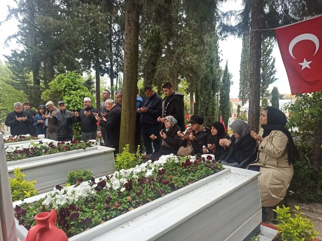 İl Müdürümüz Sayın Emine BÖÇKÜN Şehit Yüzbaşı Kamil AŞIK İçin Düzenlenen Anma Programına Katıldı