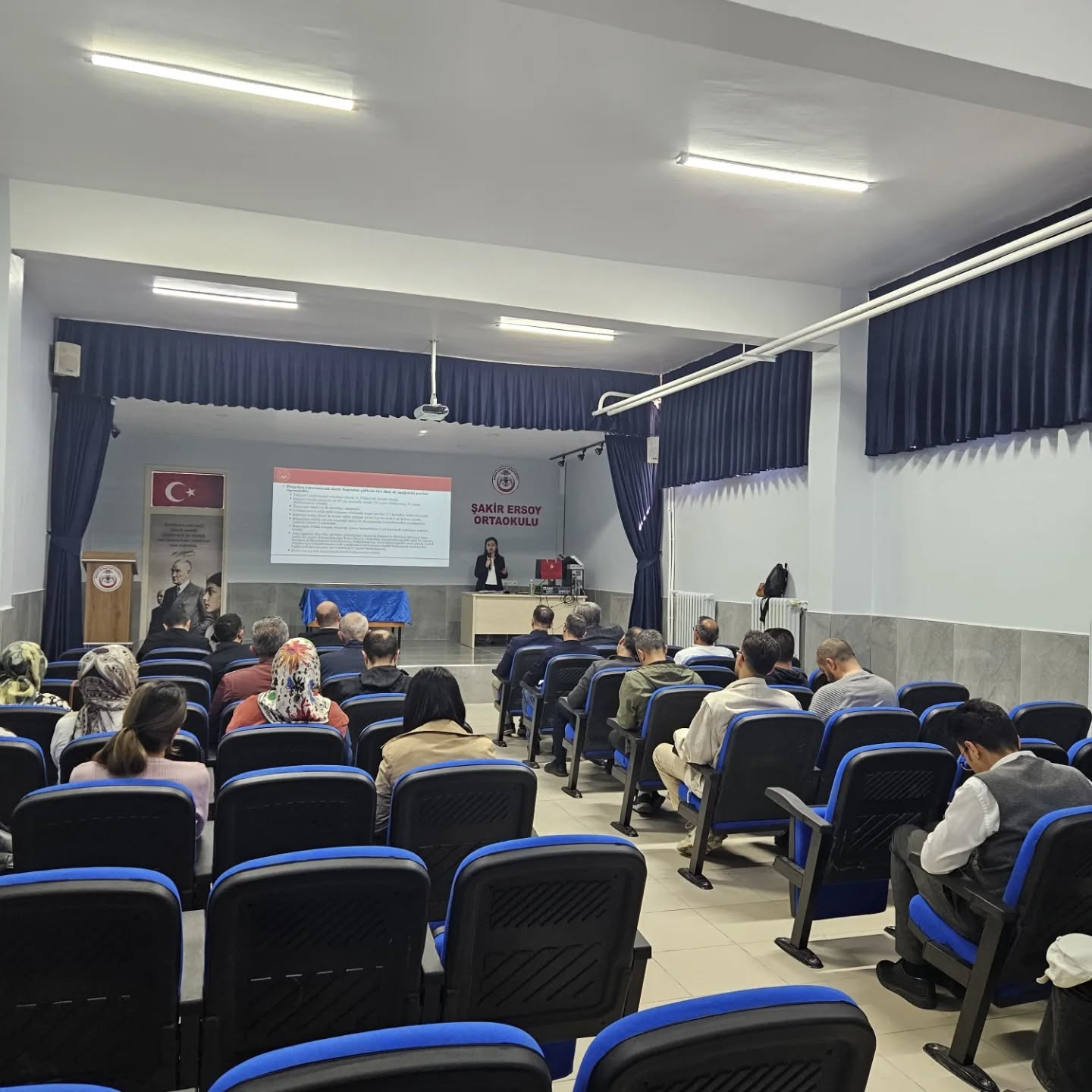 "SHM Hizmet Modelleri Tanıtımı" ve "Aile İçi Şiddet" Konulu Eğitim Gerçekleştirilmiştir