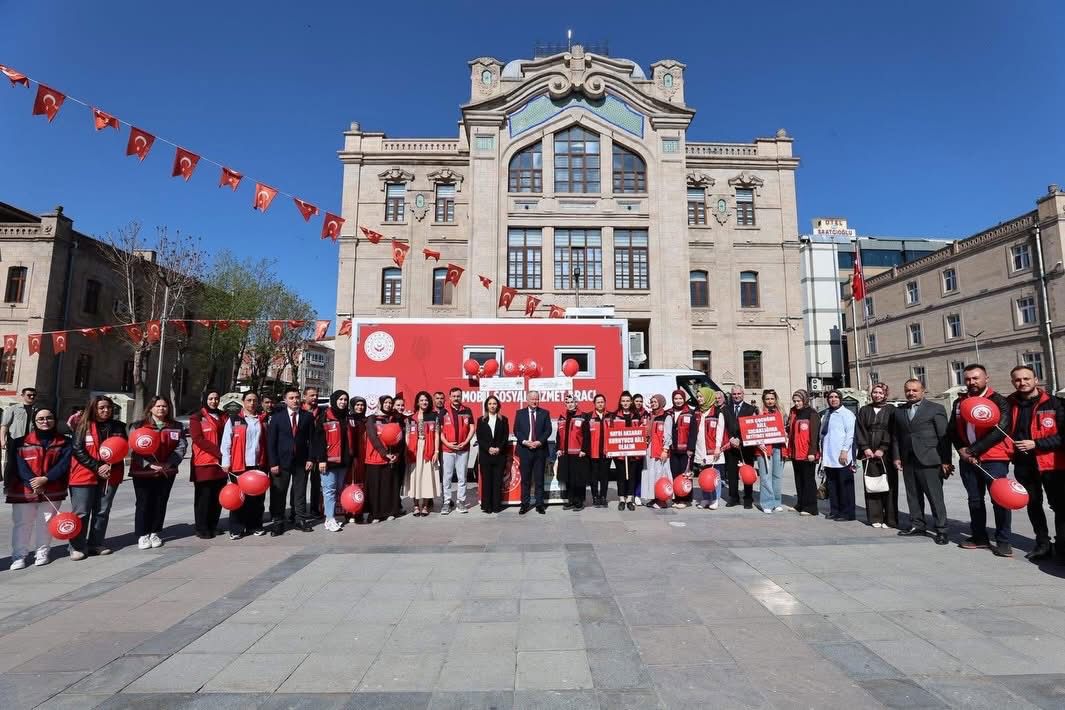Mobil Sosyal Hizmet Aracımız Hizmete Başladı! - fotoğraf 1