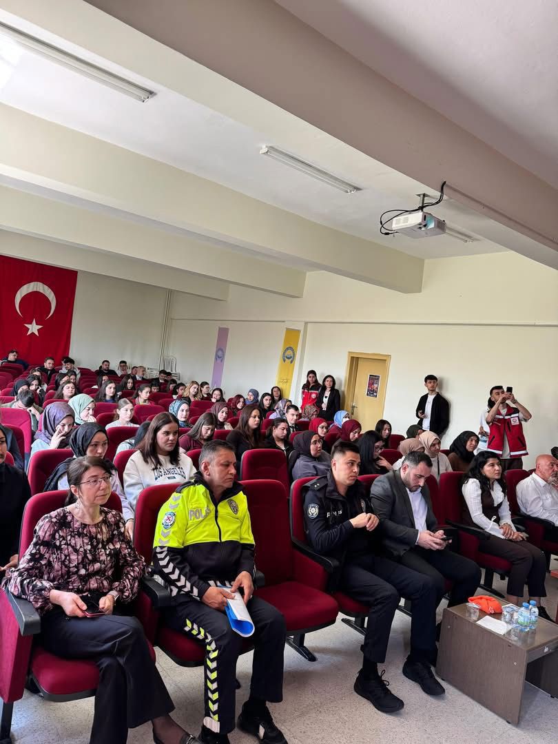 Ortaköy Meslek Yüksekokulu - fotoğraf 2