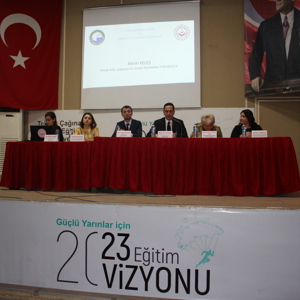 Sinop'ta “'Finansal Okuryazarlık ve Kadınların Güçlenmesi” Konulu Panel Düzenlendi - fotoğraf 6