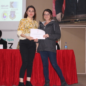 Sinop'ta “'Finansal Okuryazarlık ve Kadınların Güçlenmesi” Konulu Panel Düzenlendi - fotoğraf 18