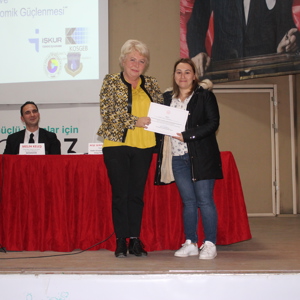 Sinop'ta “'Finansal Okuryazarlık ve Kadınların Güçlenmesi” Konulu Panel Düzenlendi - fotoğraf 20