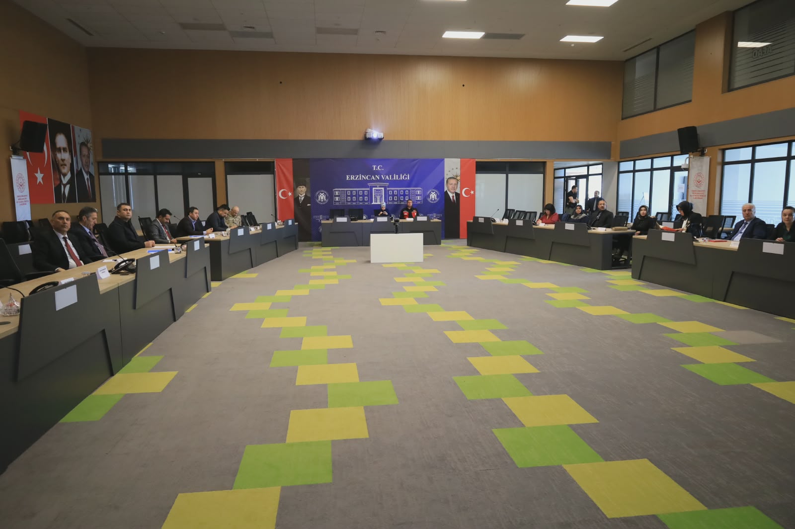 Kadına Yönelik Şiddetle Mücadele İl Koordinasyon, İzleme Ve Değerlendirme Komisyonu’nun 2026 Yılı 1. Dönem Toplantısı, Vali Yardımcısı Sayın Rumeysa Sena Kurt Başkanlığında Gerçekleştirildi.