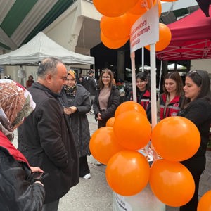 Meram Melikşah Halk Pazarı’nda “Şiddete Hayır” Etkinliği Gerçekleştirildi - fotoğraf 1
