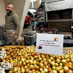Meram Melikşah Halk Pazarı’nda “Şiddete Hayır” Etkinliği Gerçekleştirildi - fotoğraf 4