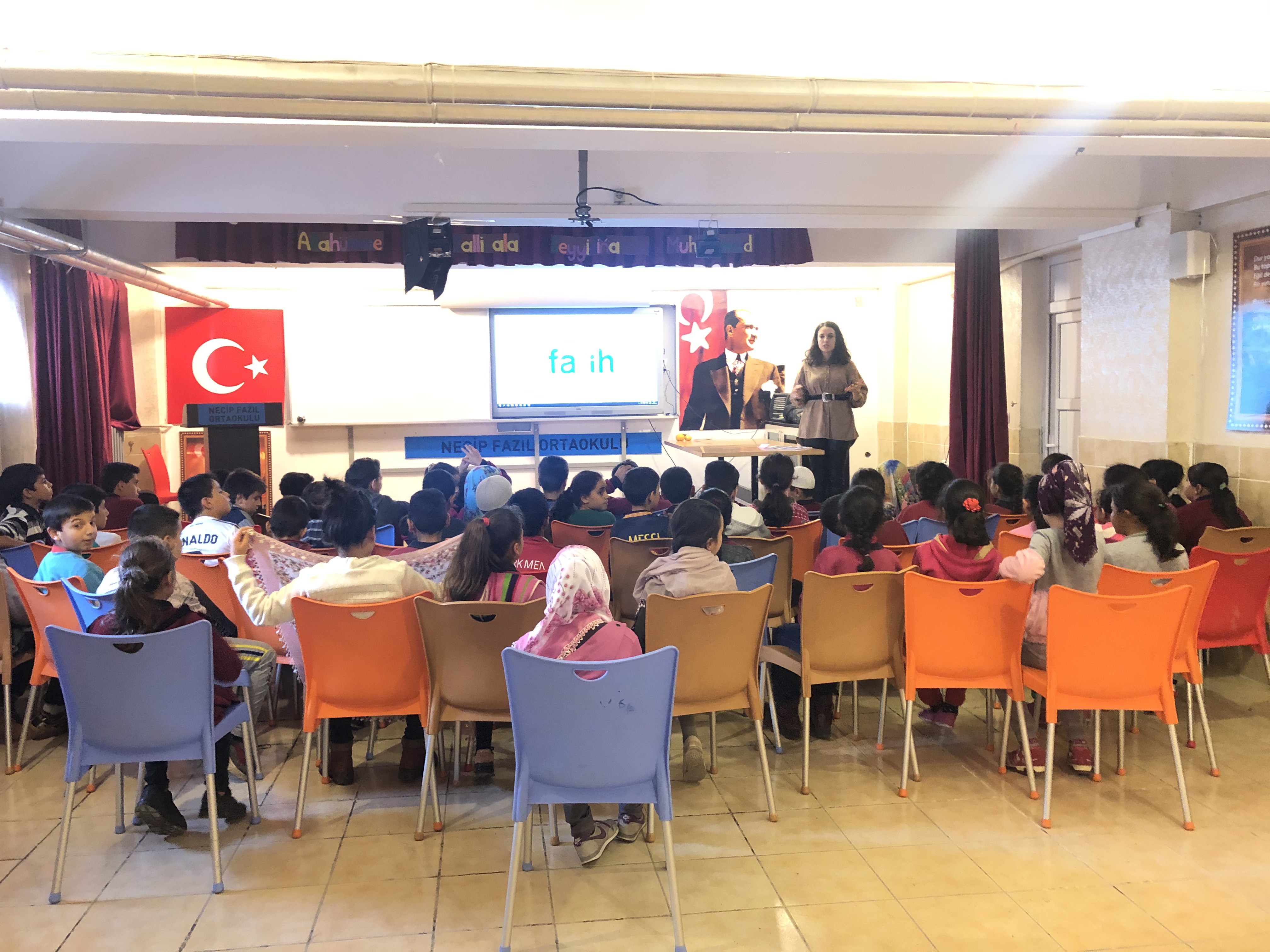 Dörtyol Necip Fazıl Kısakürek Ortaokulu'na ''Akran Zorbalığı'' Eğitimi Verildi