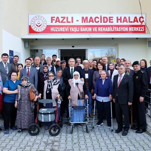  Emirdağ Fazlı-Macide Halaç Yaşlı Bakım ve Rehabilitasyon Merkezi'mize Valimiz Dr. Naci Aktaş ile eşi Nagihan Aktaş Hanımefendi Ziyarette Bulundular. - fotoğraf 2