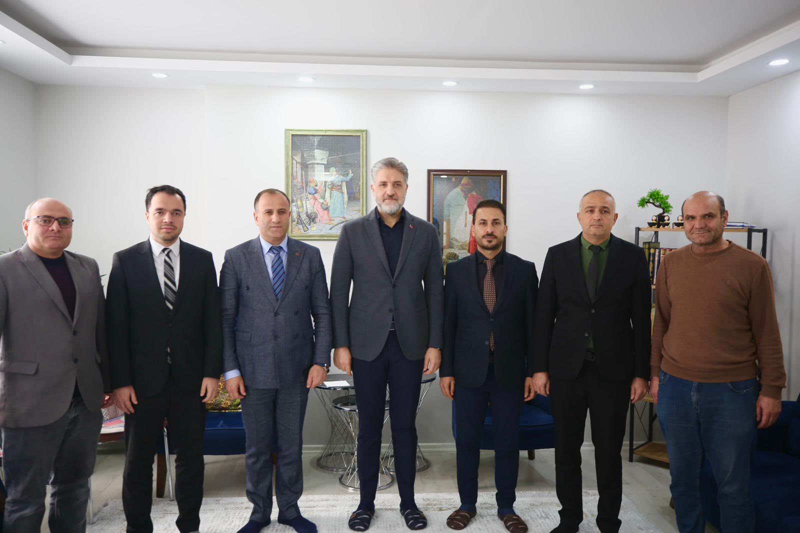 Şanlıurfa AK Parti Milletvekilimiz Sayın Abdülkadir Emin ÖNEN ve İl Müdürümüz Fatih YILMAZ Balıklıgöl Çocuk Evimizi Ziyaret Etti