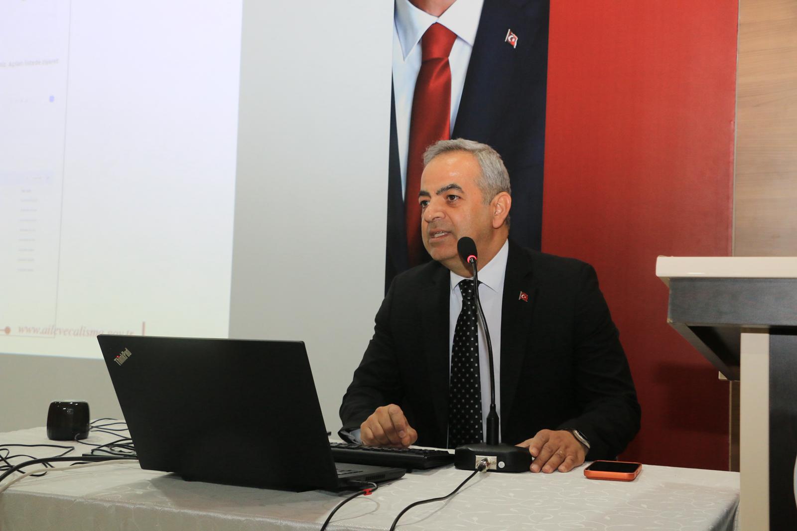 SOSYAL RİSK HARİTALARI PROJESİ KAPSAMINDA MESLEK PERSONELİNE EĞİTİM VERİLDİ