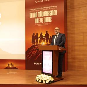 Milli Savunma Üniversitesi ve İstanbul Aile Vakfı İş Birliğinde, “Vatan Müdafaasında Aile ve Nüfus” Üst Başlığıyla Düzenlenen IV. Uluslararası Aile Sempozyumu Gerçekleştirildi - fotoğraf 2