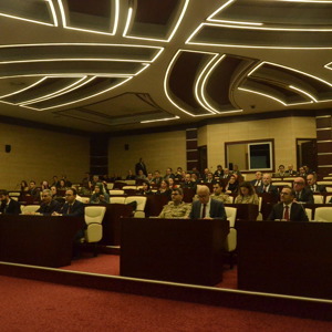Erzurum’da 'Kadına Yönelik Şiddetle Mücadele Koordinasyon Planı' Toplantısı - fotoğraf 3