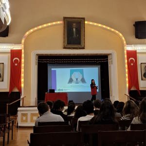 Aile ve Nüfus 10 Yılı Kapsamında, Ailenin Korunması ve Güçlenmesi Adına Çok Yönlü Çalışmalar Yürütüyoruz - fotoğraf 3