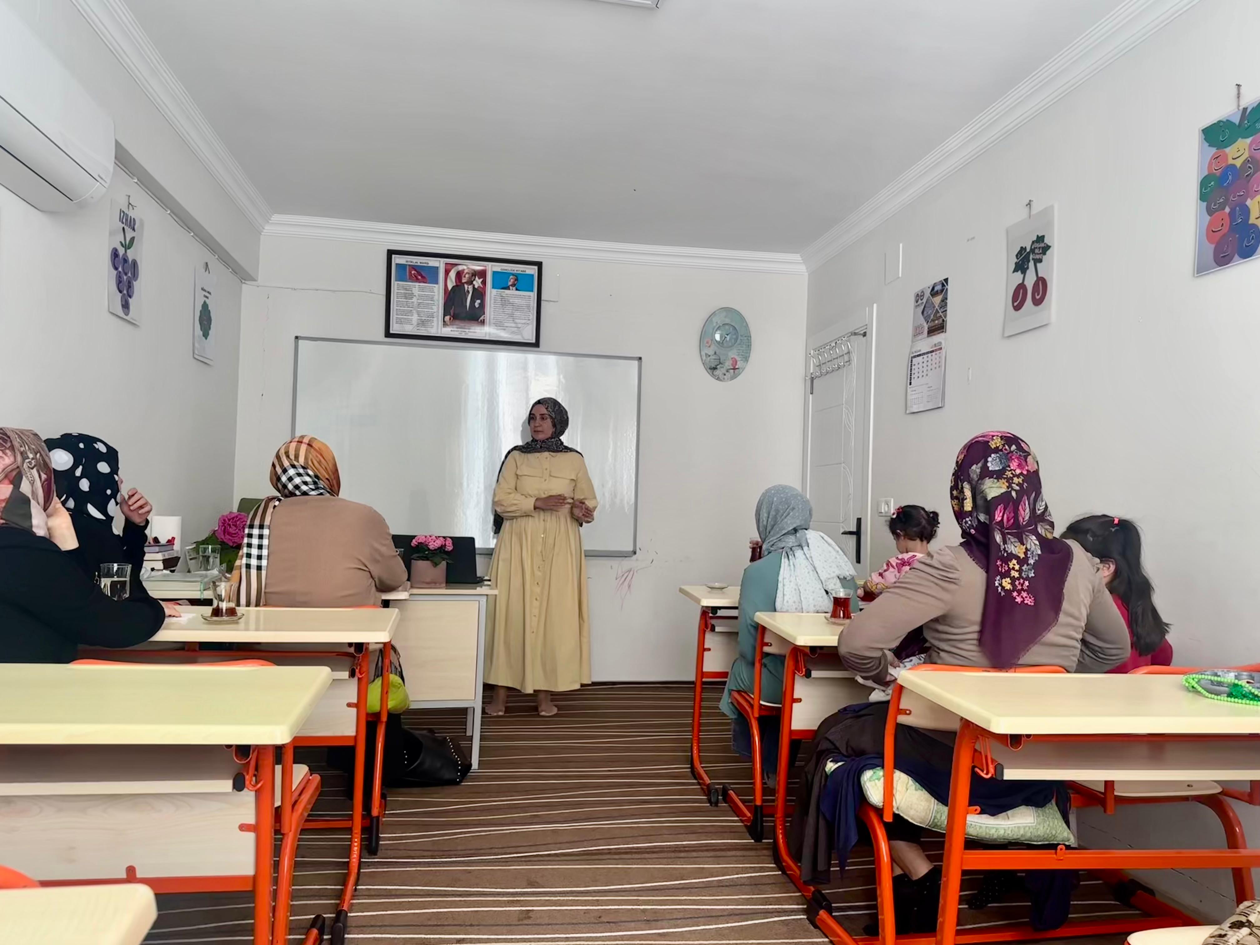 Hacı Hasan-Emine Arslan Kur’an Kursu’nda "Dijital Okuryazarlık" Eğitimi