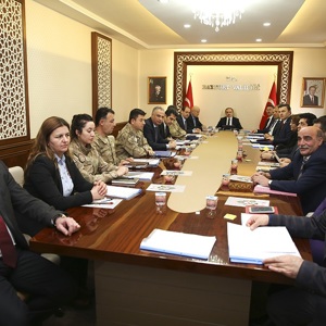 Bayburt'ta 'Aile İçi ve Kadına Karşı Şiddet' Toplantısı Yapıldı - fotoğraf 1