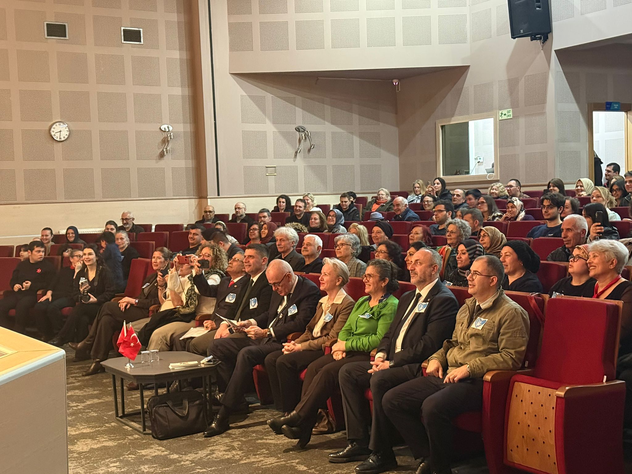Otizm Farkındalık Gecesi Gerçekleştirildi