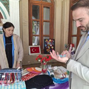 Özel Bireylerimizin El Emeği Ürünleri Sergilendi - fotoğraf 2