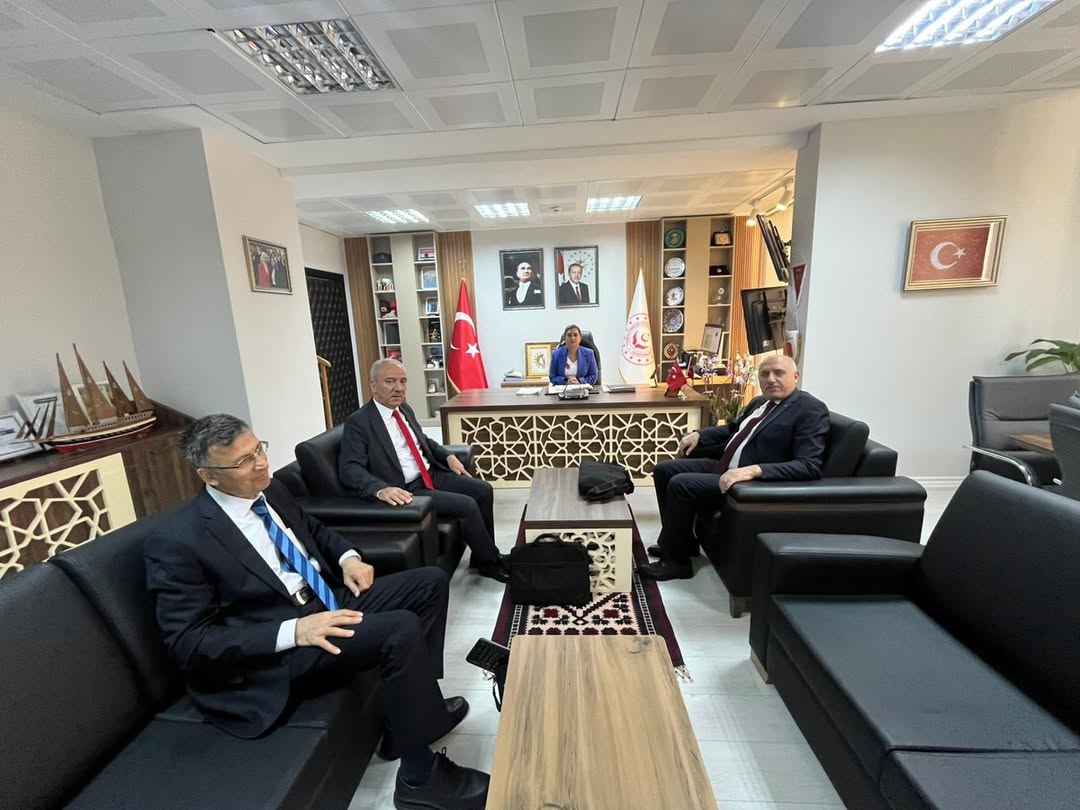 Bakanlığımız İç Denetim Başkanlığı Heyeti İl Müdürümüz Emine BÖÇKÜN’e Ziyaret Gerçekleştirdi