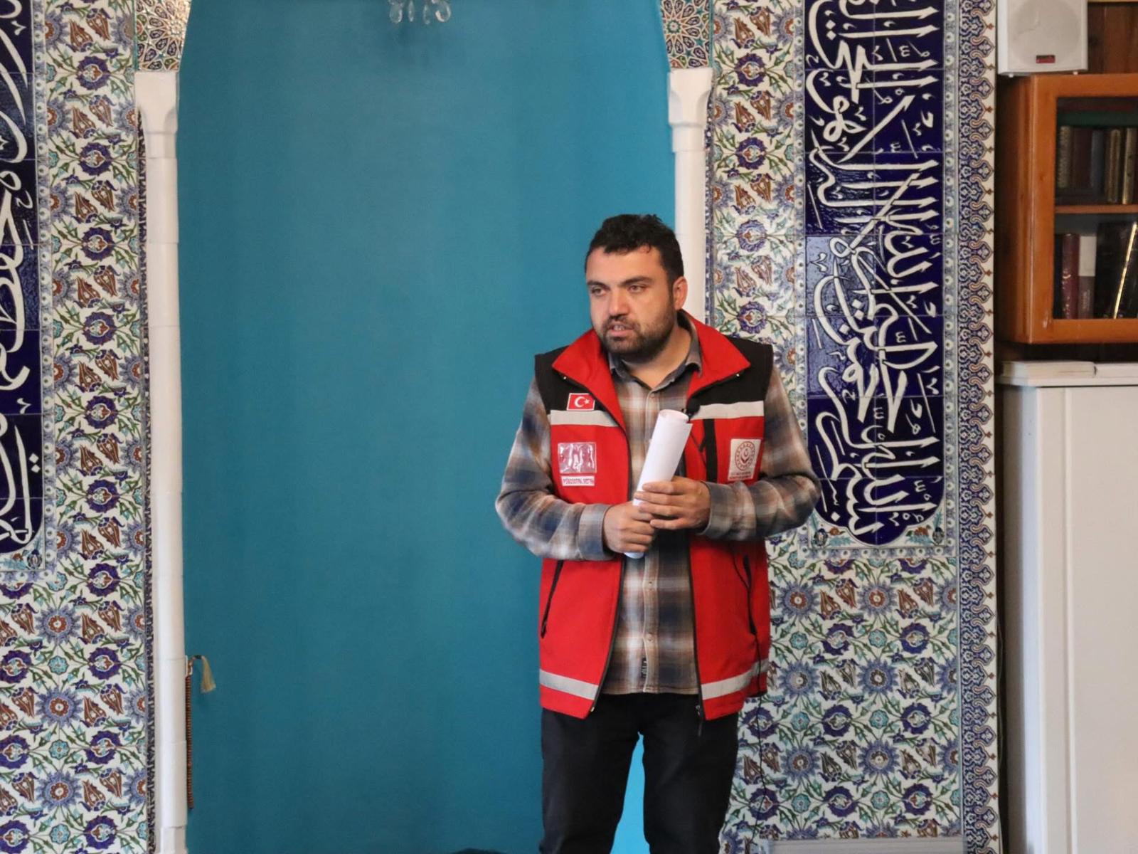 Yaşlı Sağlığı ve Dijital Okuryazarlık Konulu Eğitim Programı Gerçekleştirildi