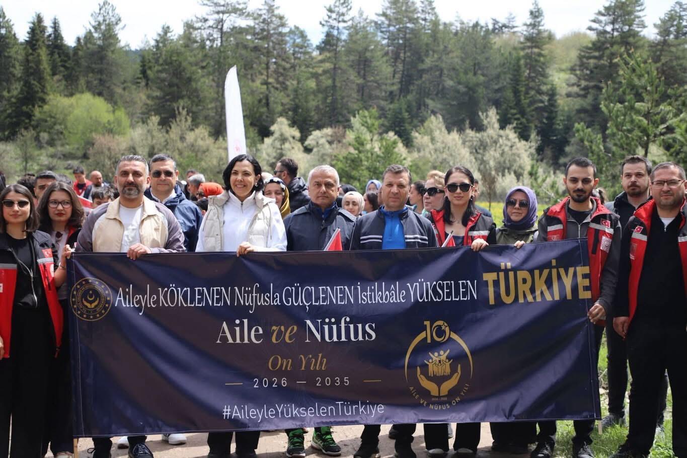 Ailelerimizle Birlikte Yeşil Bir Geleceğe Yürüdük