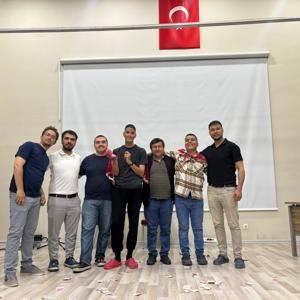 Müdürlüğümüze bağlı Engelsiz Yaşam Bakım, Rehabilitasyon ve Aile Danışma Merkezimizde Temsili Asker Eğlencesi Düzenlendi. - fotoğraf 6