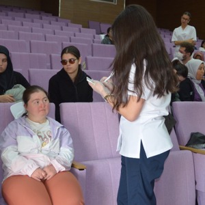 Anne ve Engelli Bireylerimize Ağız ve Diş Sağlığı Eğitimi ve Diş Taraması Yapıldı - fotoğraf 10