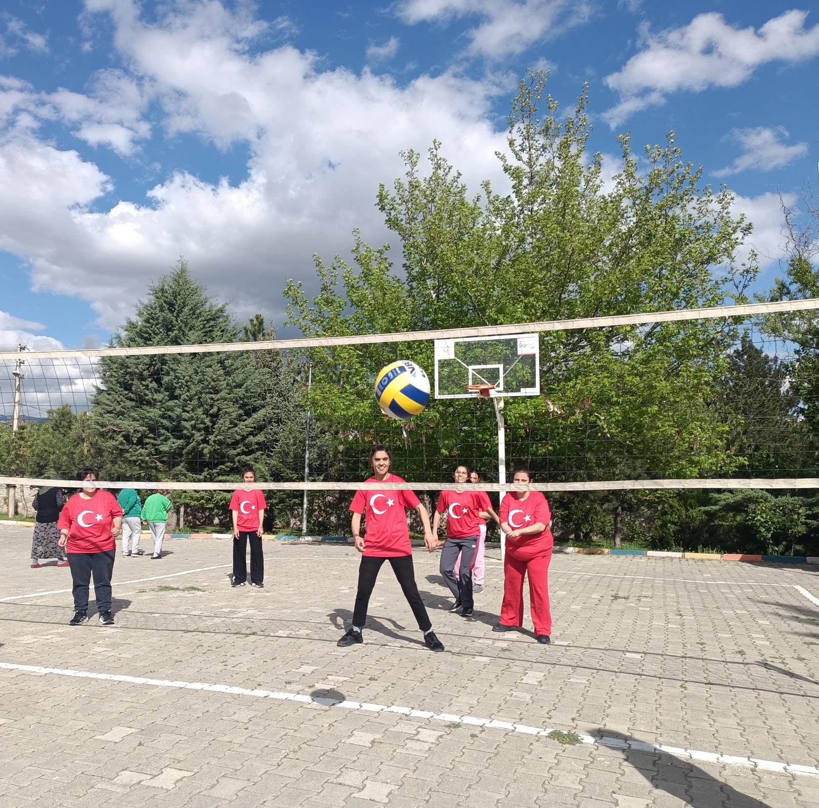 📌19 Mayıs Atatürk’ü Anma, Gençlik ve Spor Bayramı