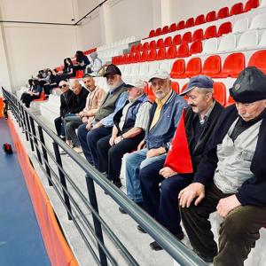 Sandıklı Hüseyin Develi Huzurevinden Hizmet Alan Kıymetli Büyüklerimiz 19 Mayıs Atatürk’ü Anma, Gençlik ve Spor Bayramı’nın Çoşkusunu Yaşadılar - fotoğraf 4