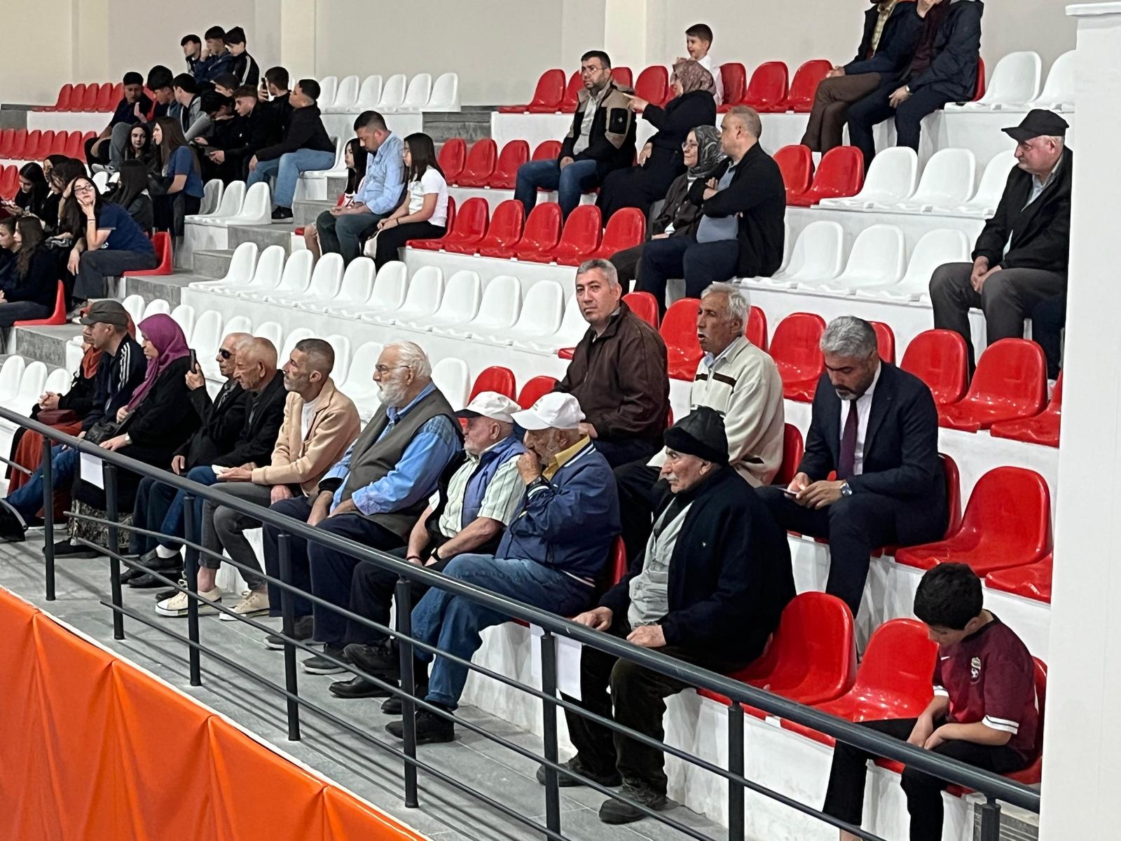 Sandıklı Hüseyin Develi Huzurevinden Hizmet Alan Kıymetli Büyüklerimiz 19 Mayıs Atatürk’ü Anma, Gençlik ve Spor Bayramı’nın Çoşkusunu Yaşadılar