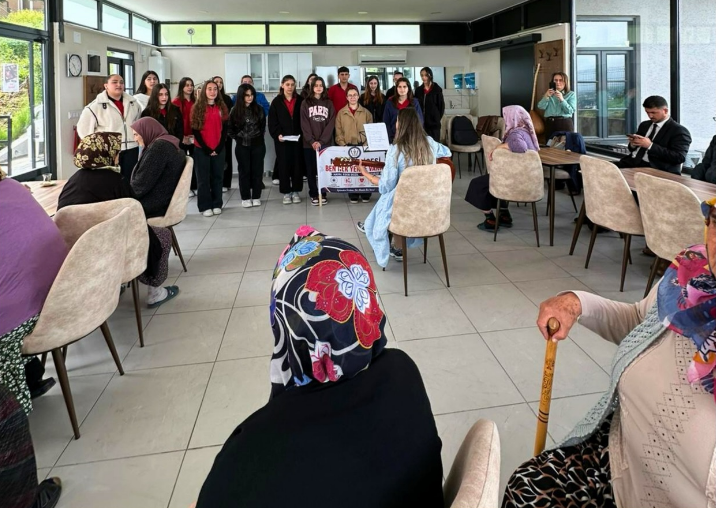 Kuruluş Kafemizde Çarşıbaşı Mesleki Ve Teknik Anadolu Lisesi Öğrenci Ve Öğretmenleri Tarafından Anlamlı Bir Etkinlik Düzenlendi.